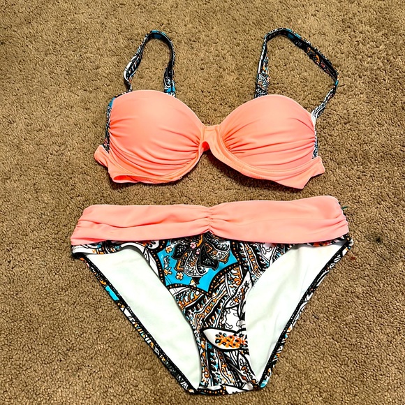 Multi colored bikini